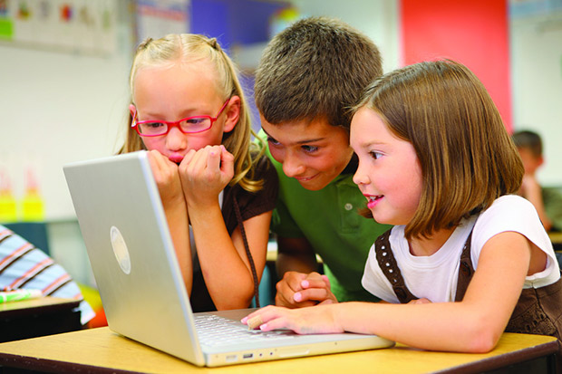 ET-kids-at-school.jpg